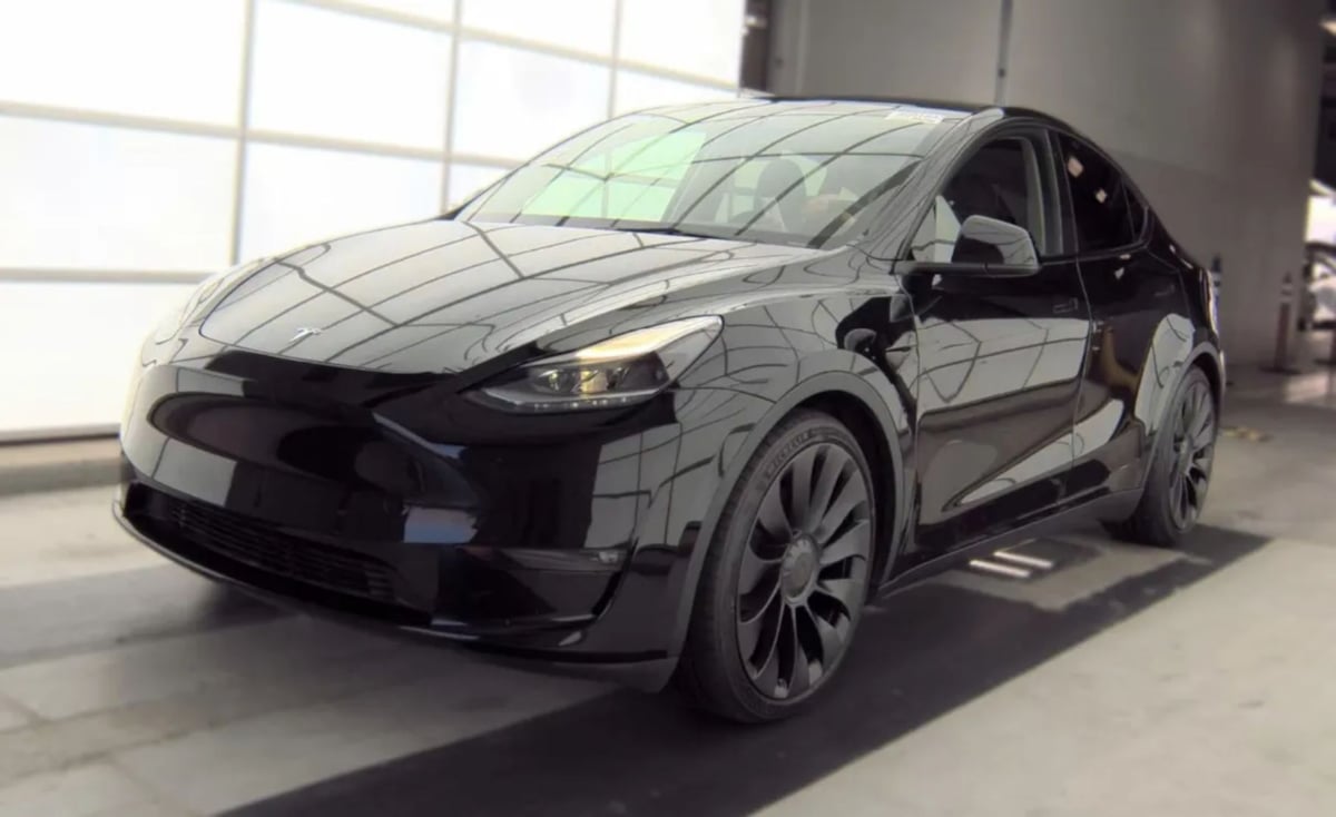 tesla model y 2023 7SAYGDEF6PF779809 image tesla model y 2023 7SAYGDEF6PF779809 image